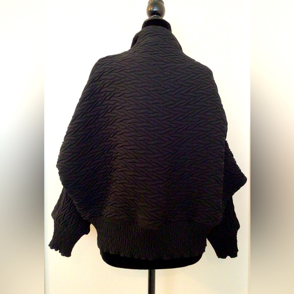 ISSEY MIYAKE Black Chevrons Herringbone Bomber Jacket - Japan 2 - Medium - NWOT - Picture 3 of 5
